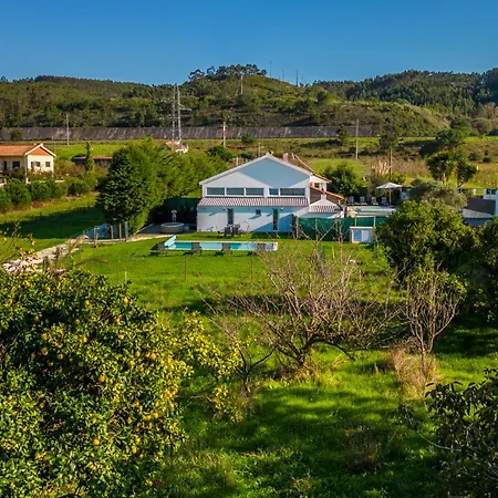 Casa Sol - Private Pool With A Large Garden Prázdninový dům Famalicão