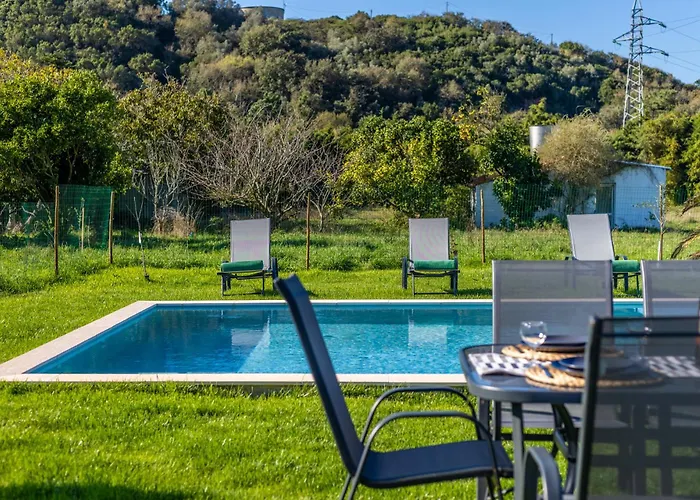 Hébergement de vacances Casa Sol - Private Pool With A Large Garden *