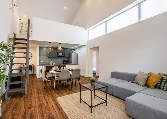 Hébergement de vacances Casa Sol - Private Pool With A Large Garden Famalicão