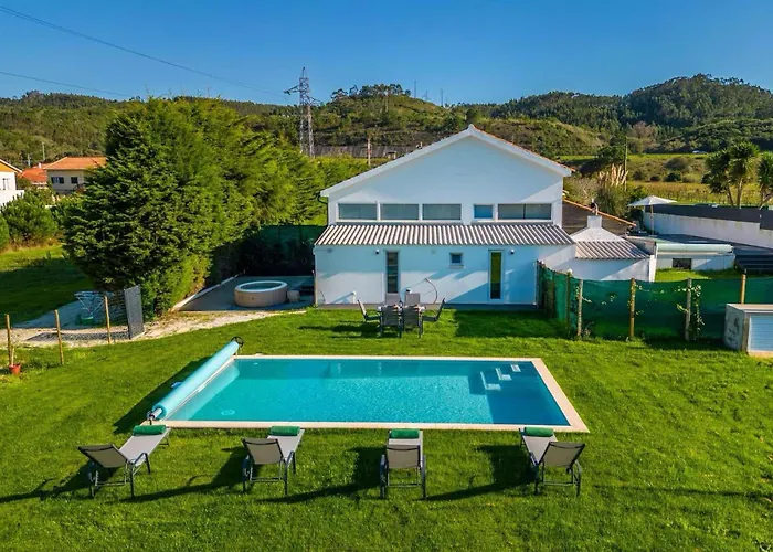 Casa Sol - Private Pool With A Large Garden Hébergement de vacances *